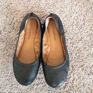 Lucky brand slip-on ballet flats!